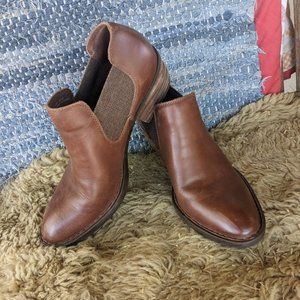 Born Booties (Dallia)